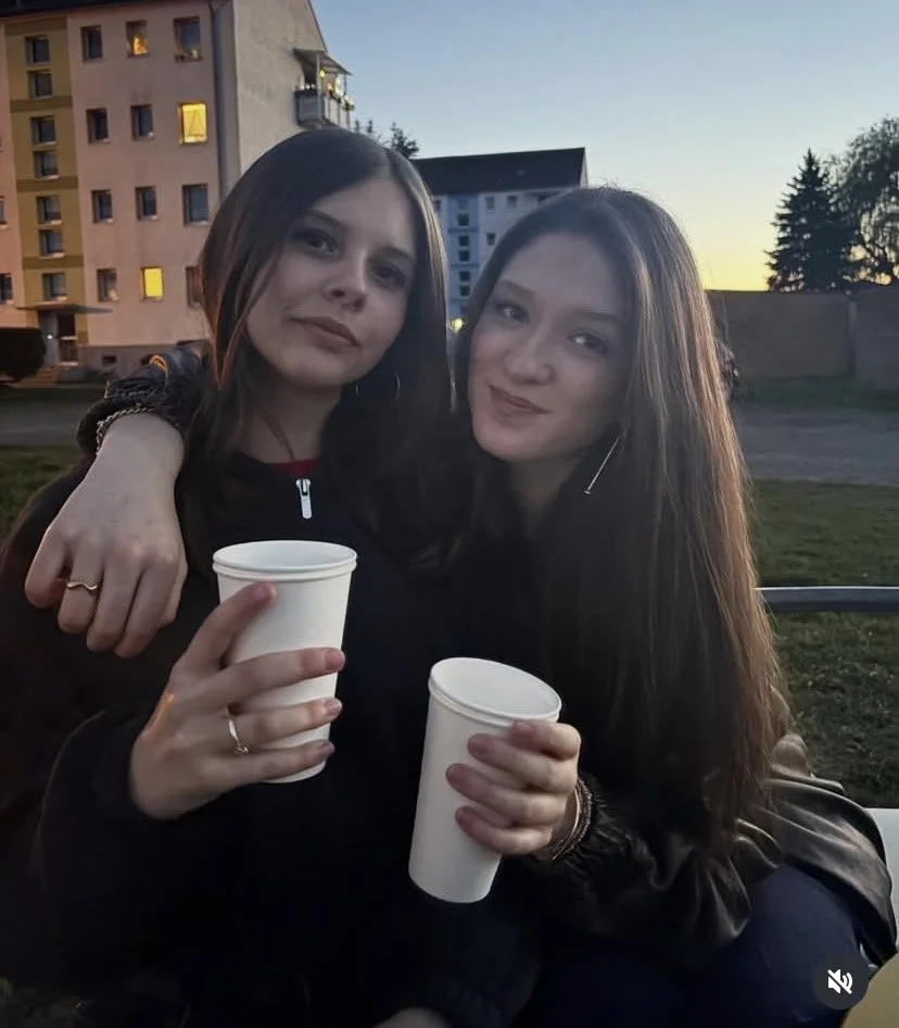 Emma 18 image 6
