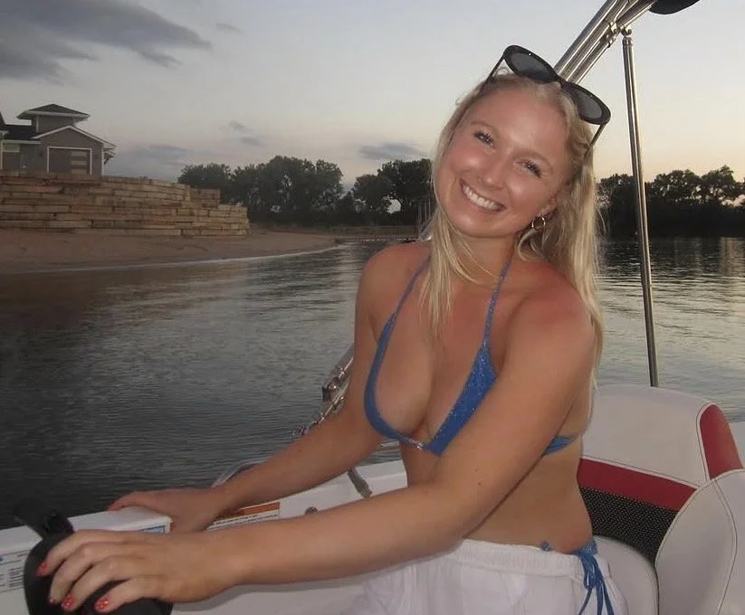 Lauren from nebraska image 14