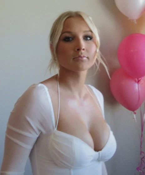 Lauren from nebraska image 4