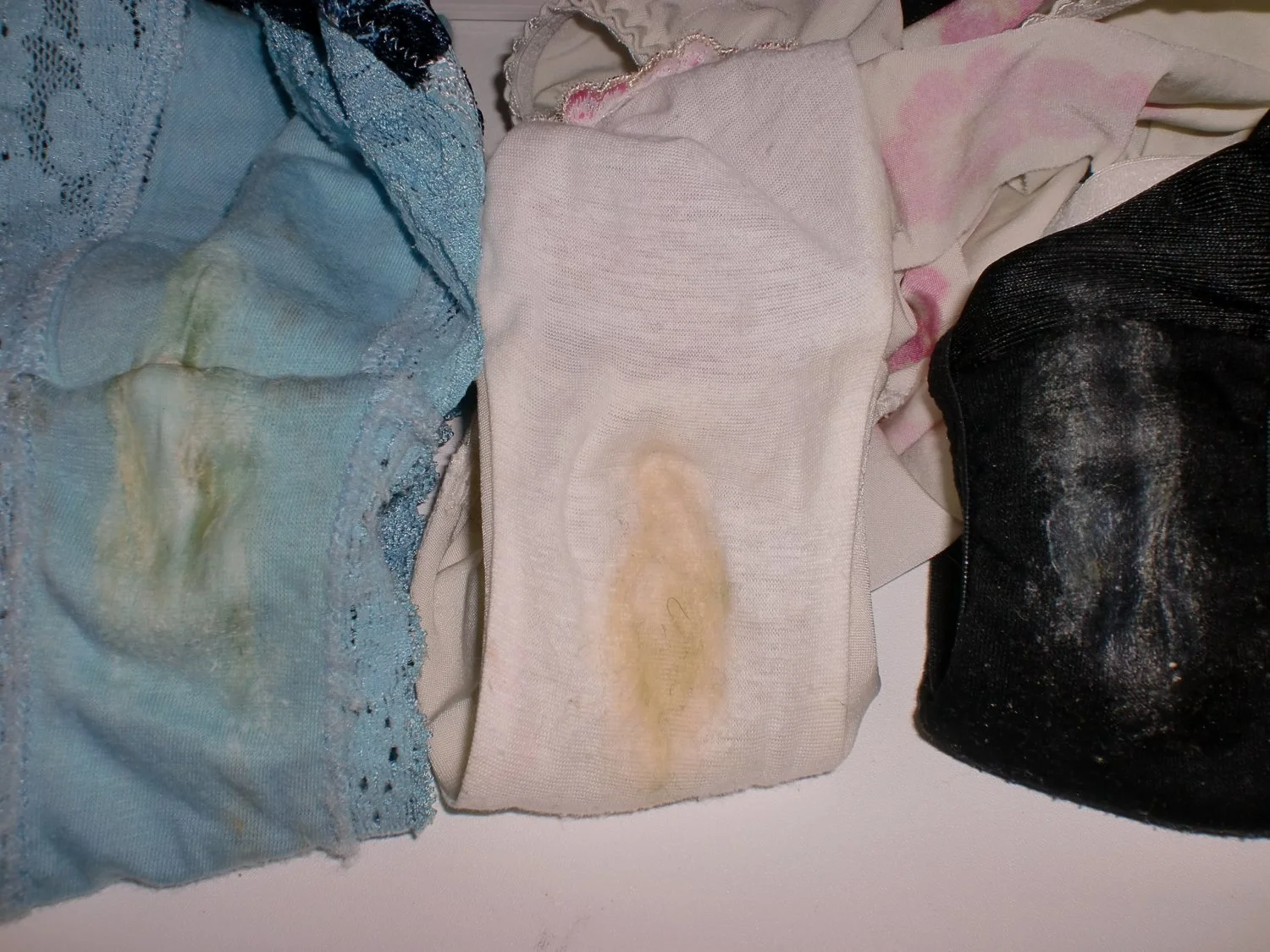 Japanese wife's dirty panties (38yo) image 38