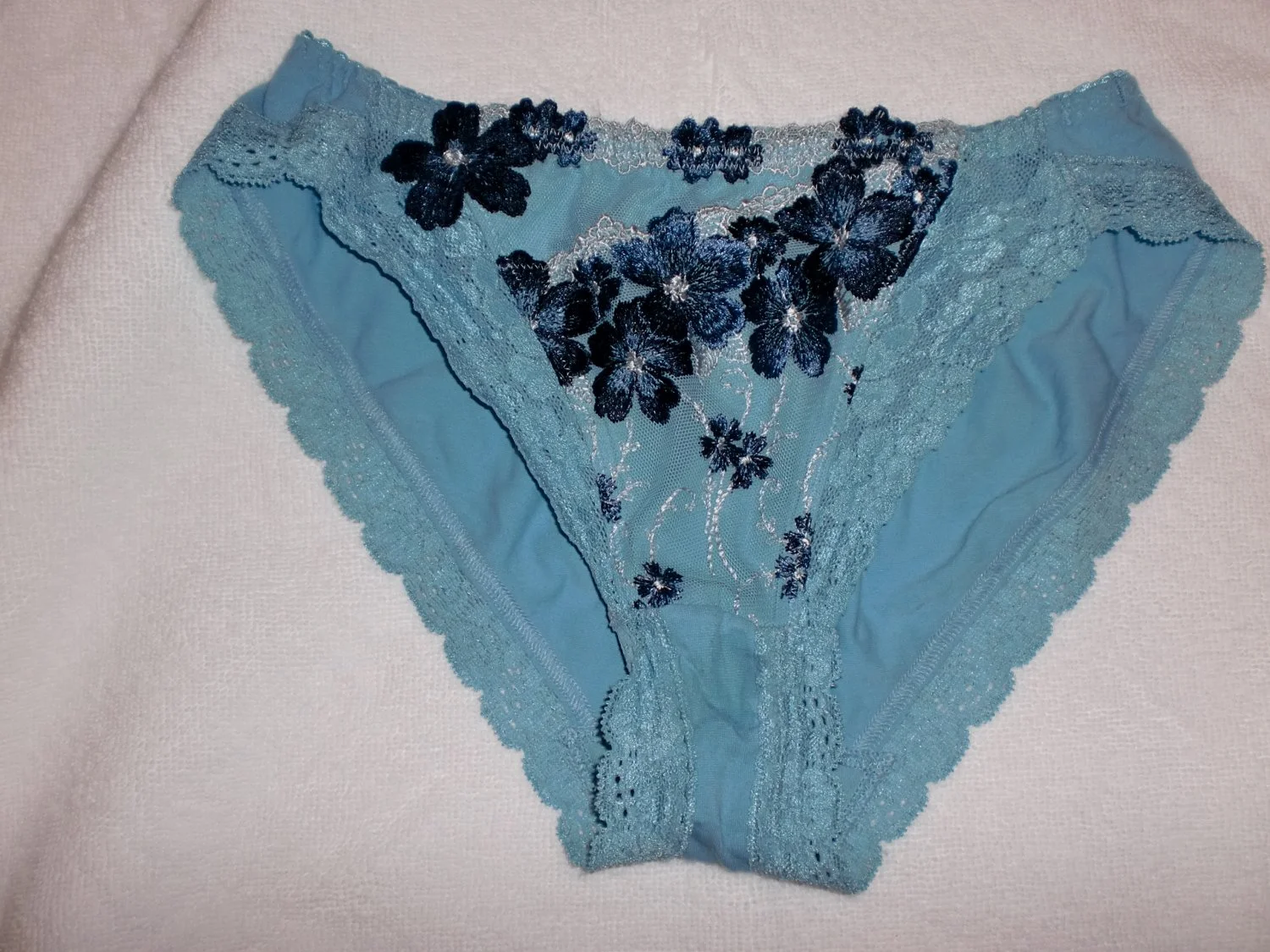 Japanese wife's dirty panties (38yo) image 4