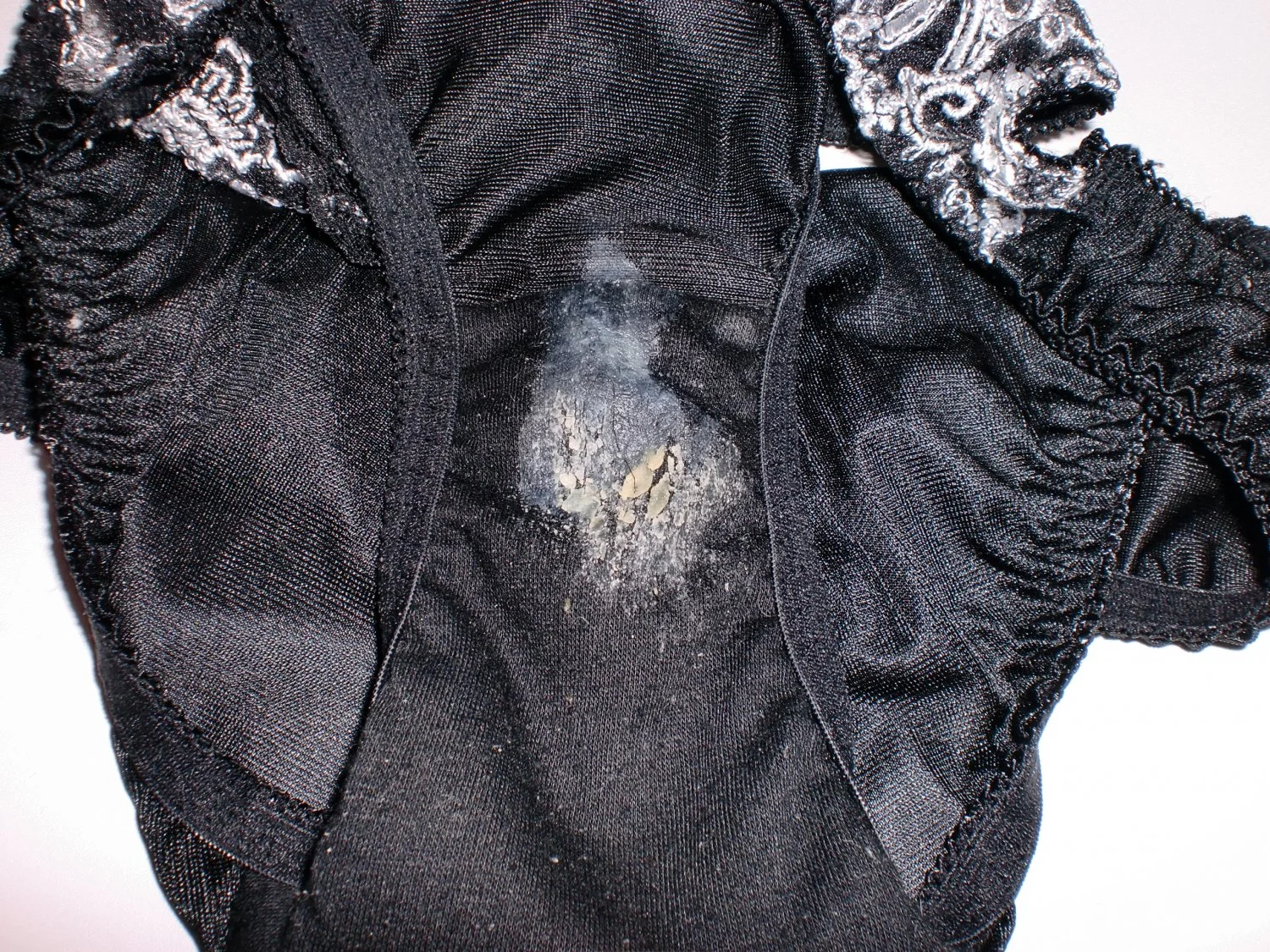 Japanese wife's dirty panties (38yo) image 45