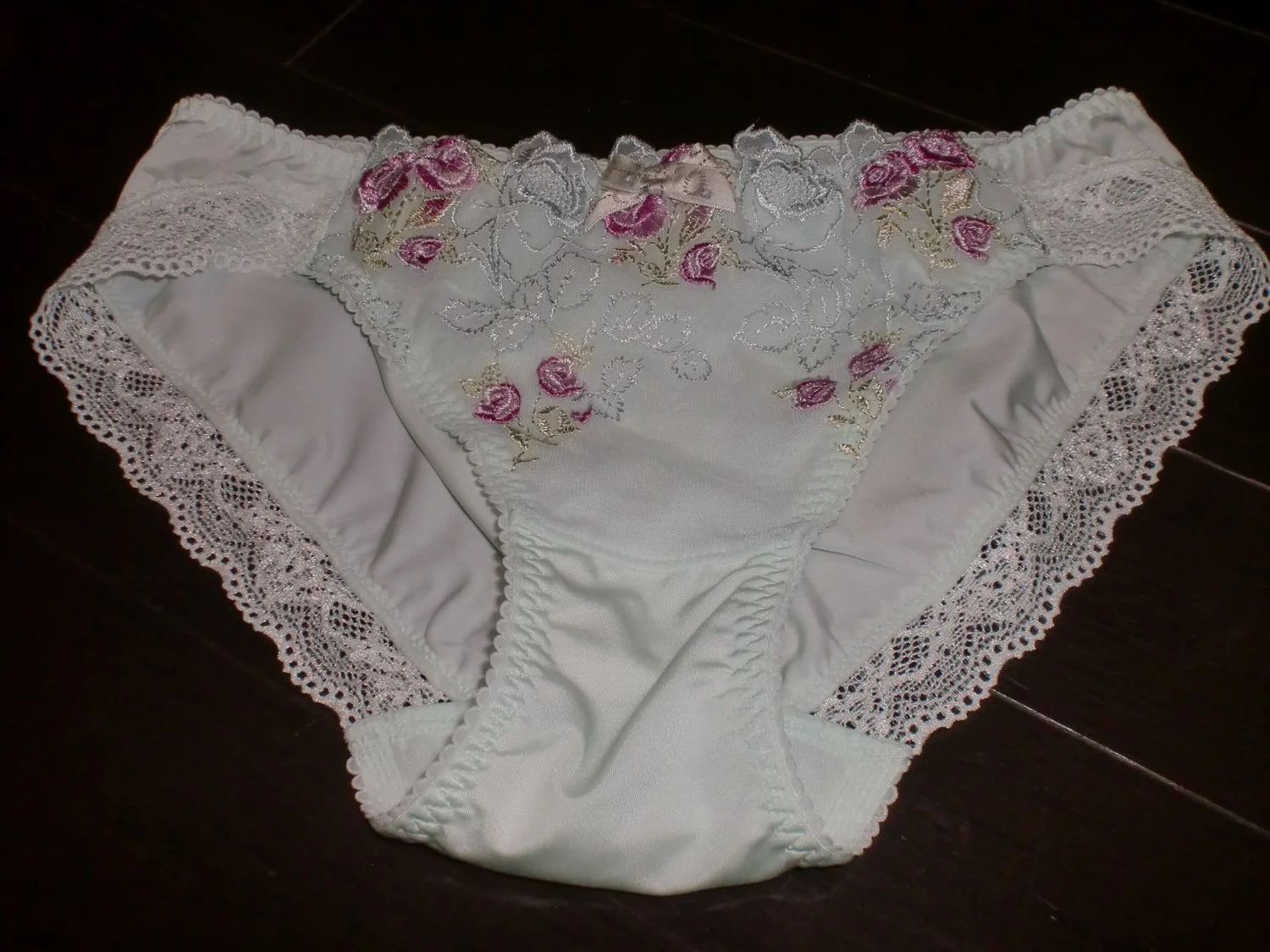 Japanese wife's dirty panties (38yo) image 7