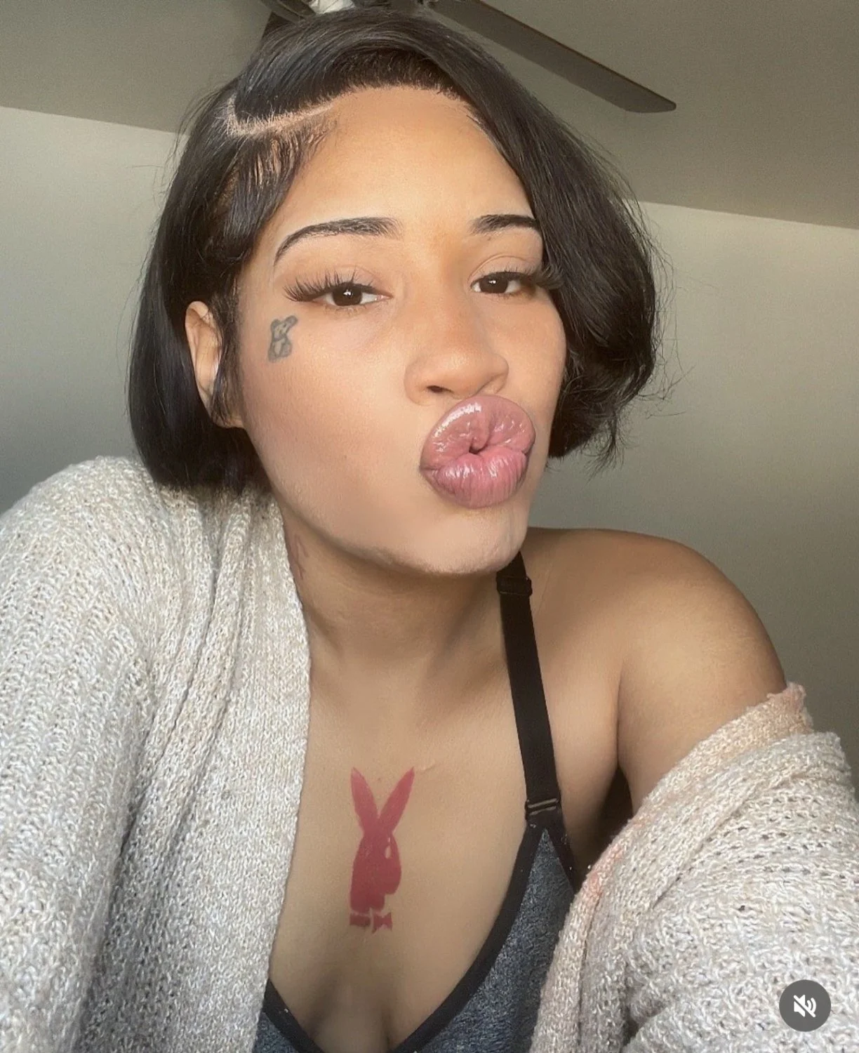 Her Name Please ??? image 3