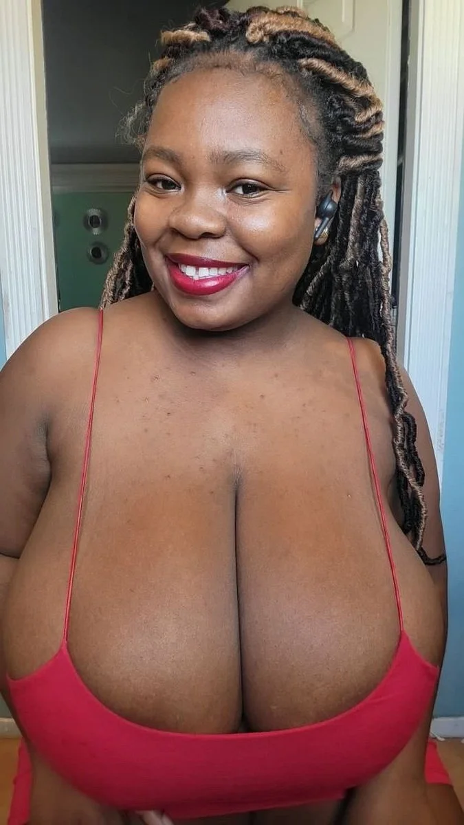 Juggs kamil Sexy image 38