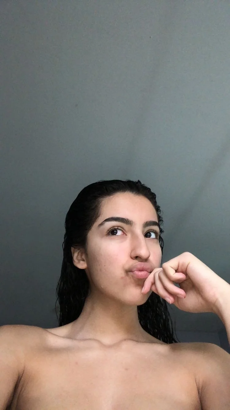 amateur gf Valentina image 29