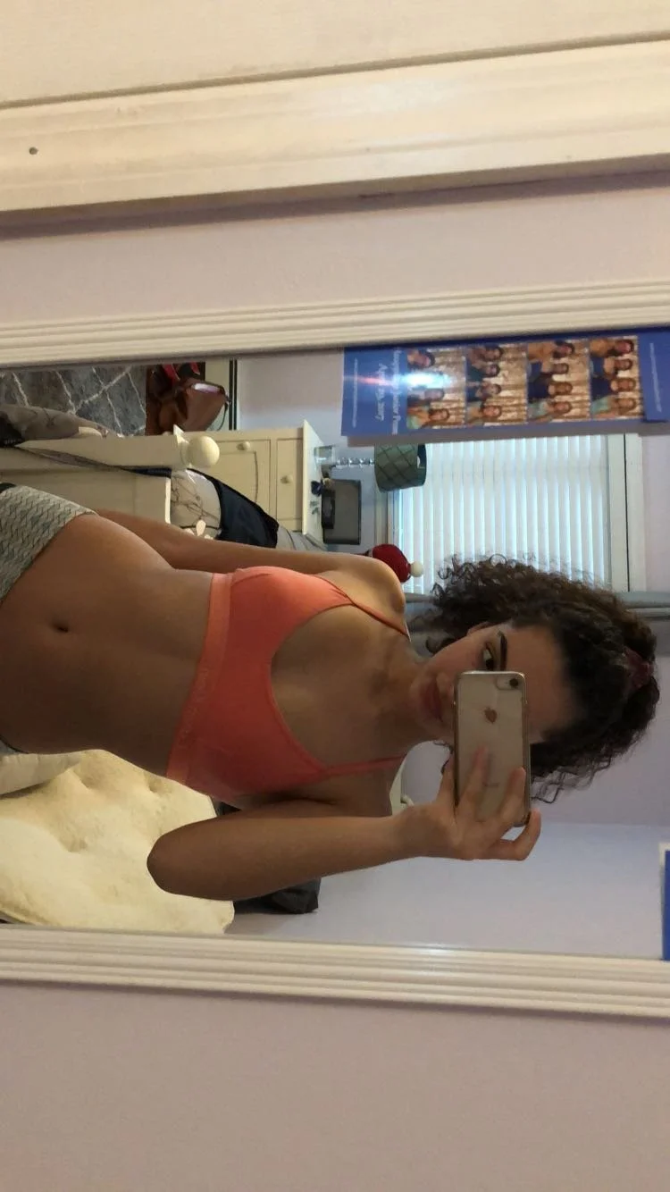 amateur gf Valentina image 43