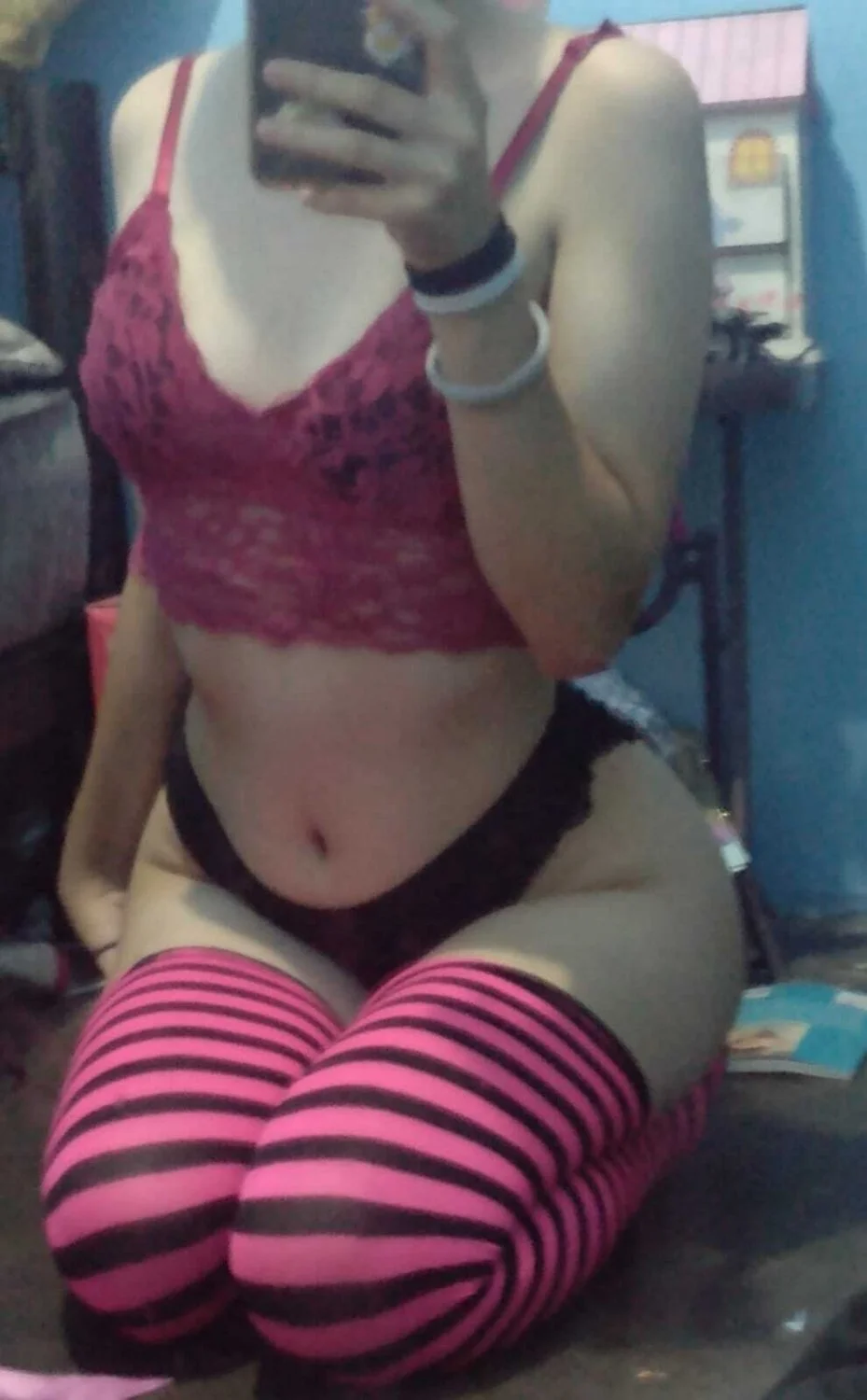 Joven Otaku con gran culo image 28