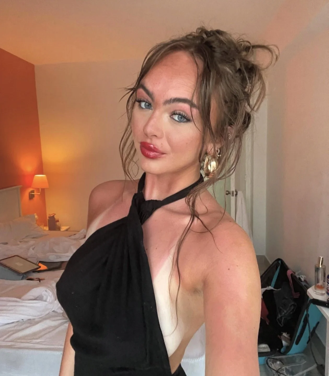 Busty British teen slut Maisie image 12