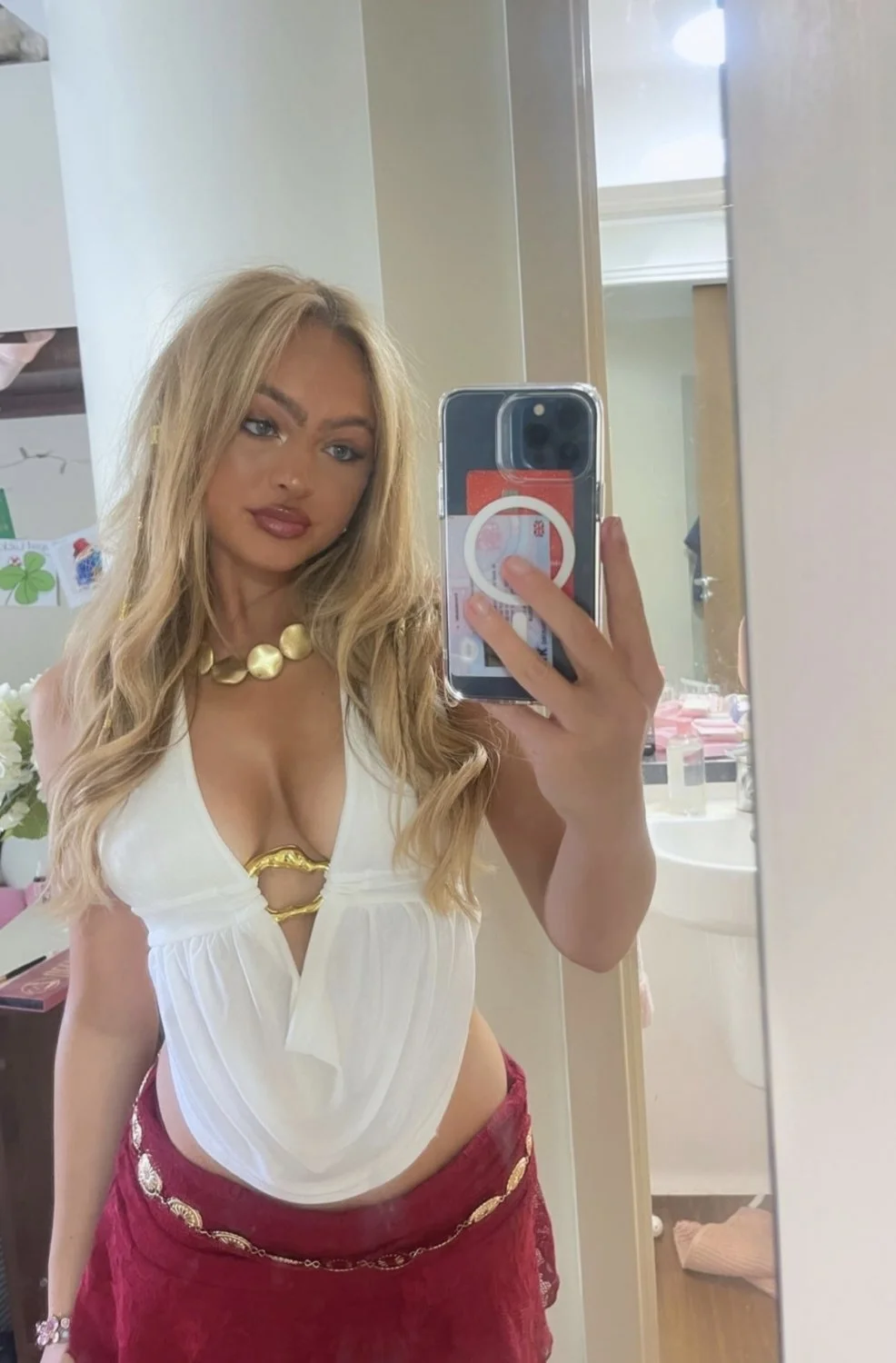 Busty British teen slut Maisie image 25