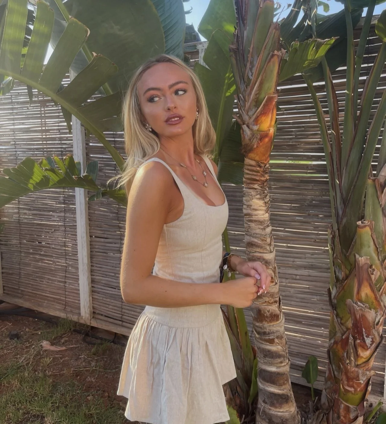 Busty British teen slut Maisie image 7