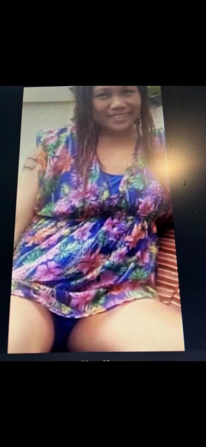 Whore Marriane image 12