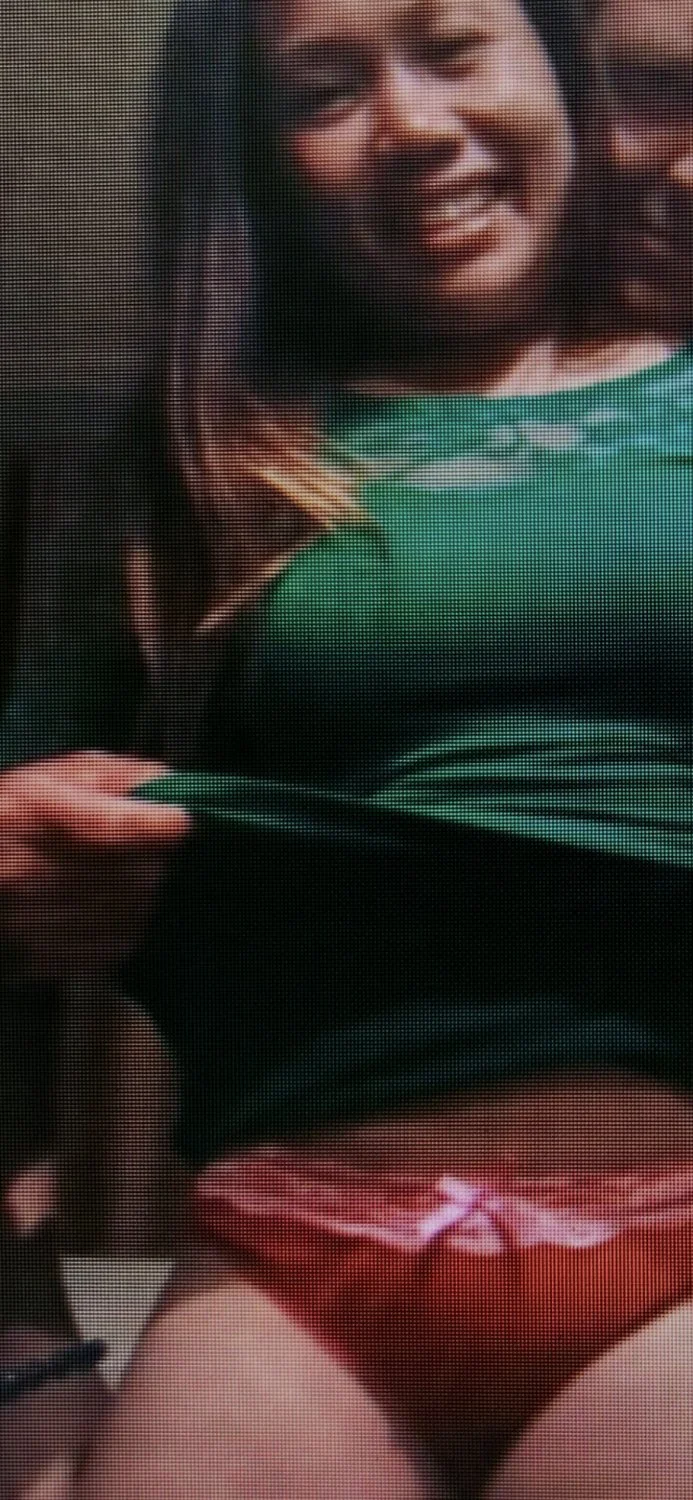 Whore Marriane image 4