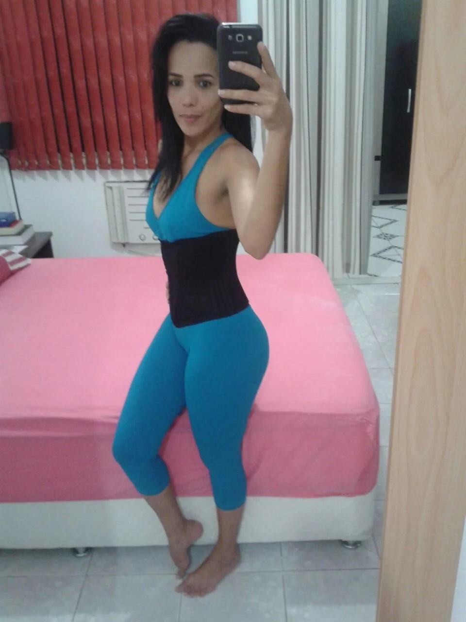 Casada gostosa ...muito vagabuda ama ordenha macho e tomar leite de pica image 2