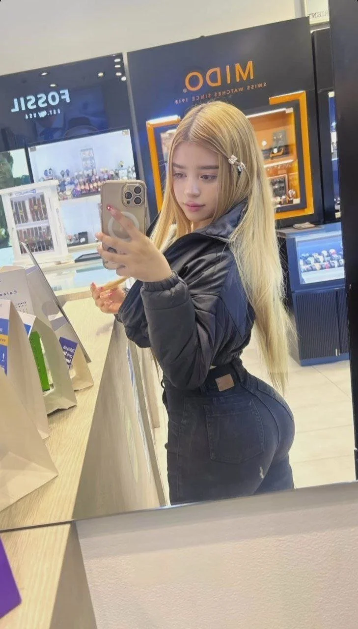 Sarita Sofía linda y caliente colombiana de gran culo y unas pedazos de tetas hot Big ass perra puta image 48