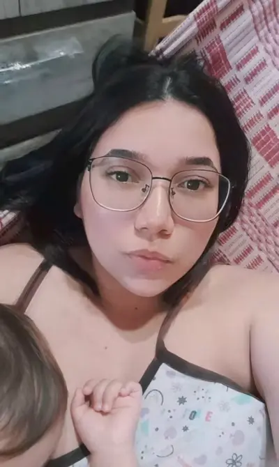 Kedna gostosa, quem já comeu ela? Conta ai nos comentários cover image