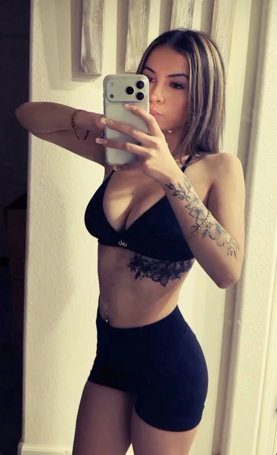 Busty Tits Filipina Teen image 2
