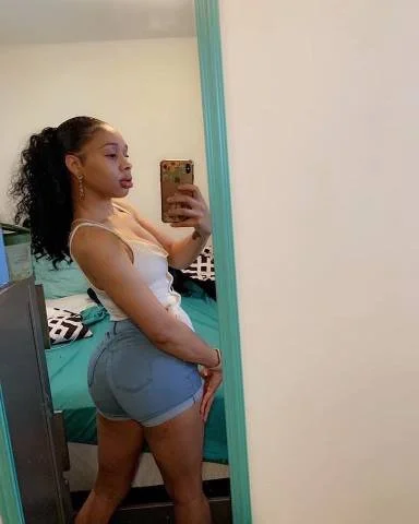pretty reen dick sucker leak image 4