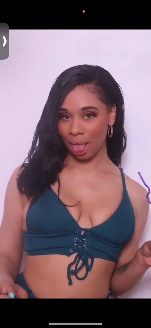 pretty reen dick sucker leak image 6