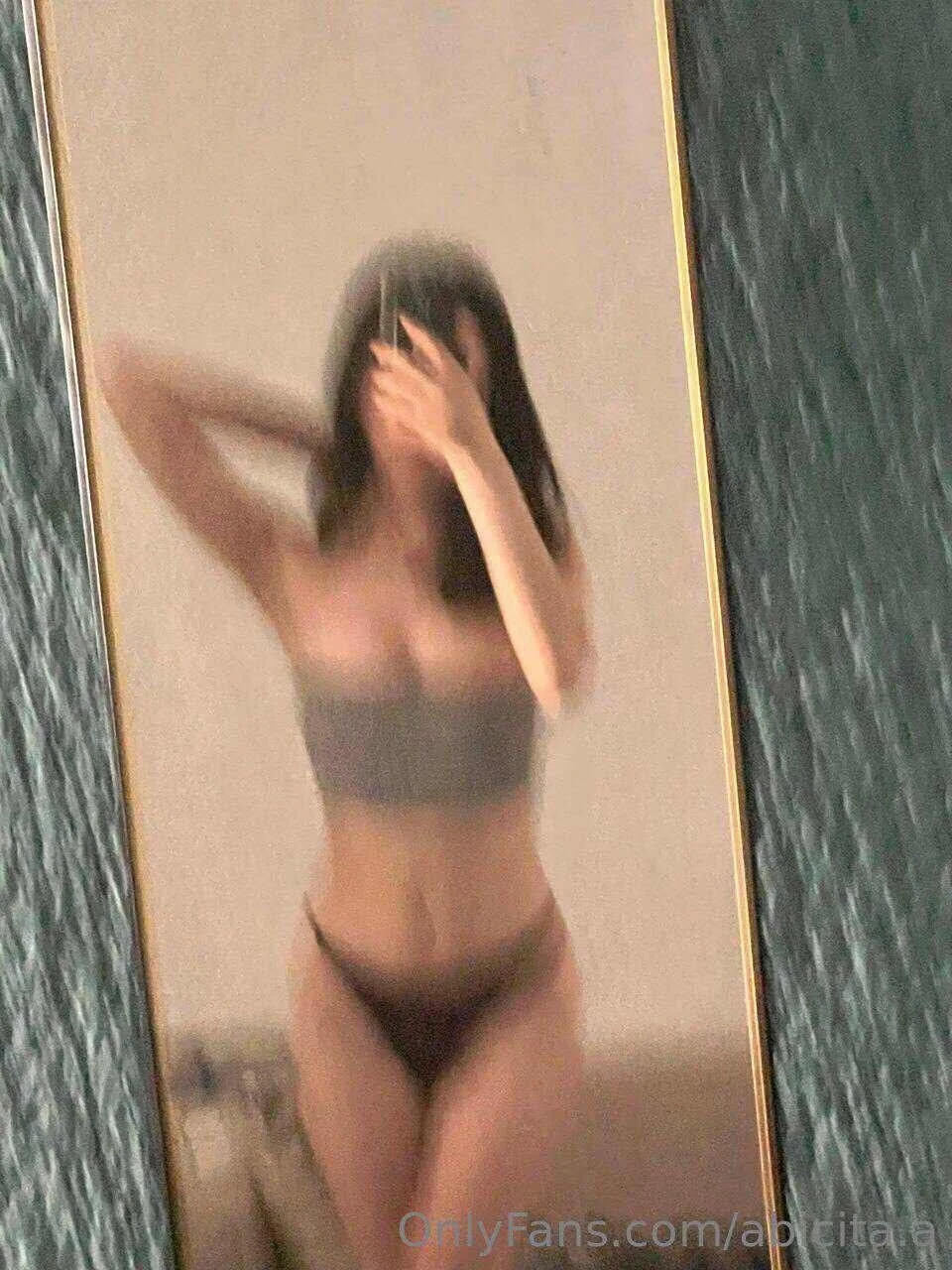 abichita_.a buenísima tik toker peruana image 2
