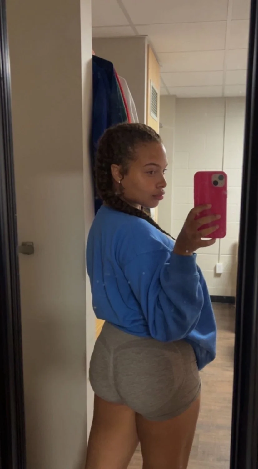 thick and curvy ebony teen image 5