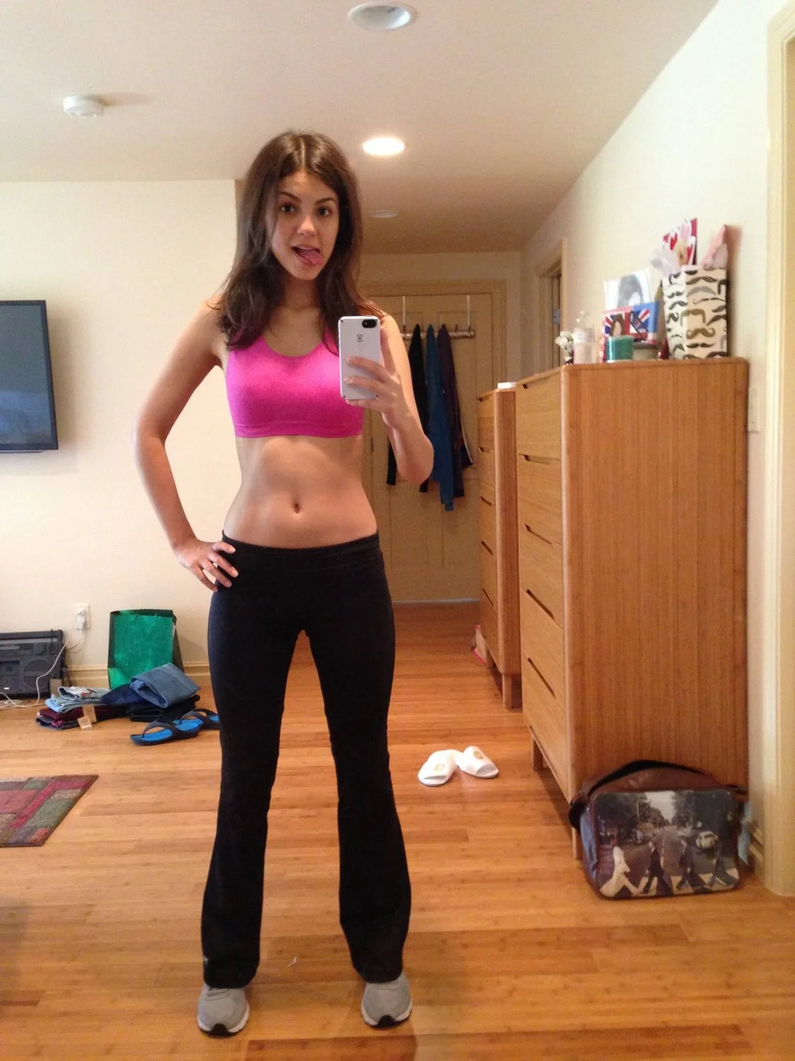 Vic Just image 22