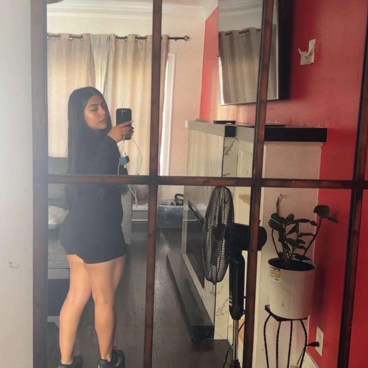 Chicago Latina slut image 7
