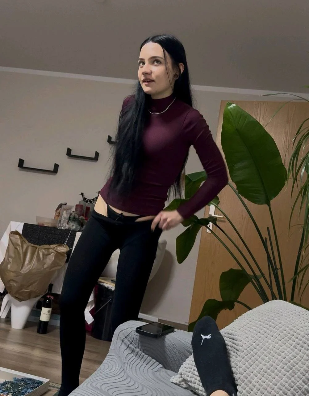 Lea 23yo webslut to be main image
