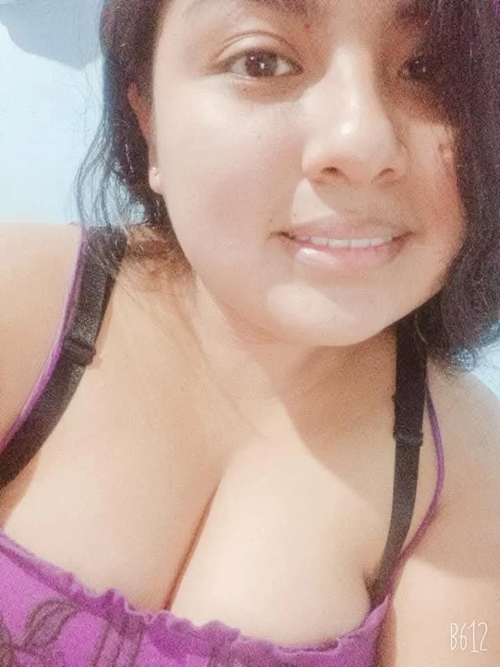 Que les parece la puta de flor image 2