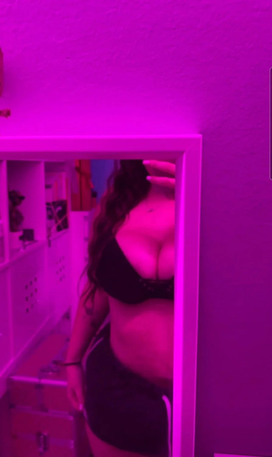 German snapchat slut leaked image 8