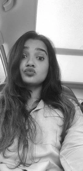 484 - Cute Indian girl nudes image 2