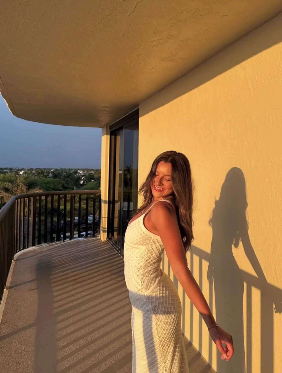 Florida slut Rachel lost in IRL game image 16