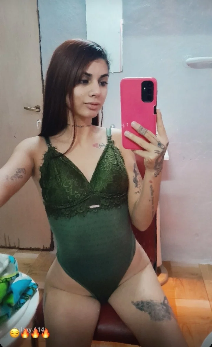 Flaquita Hermosa QMe Vuelve Loco image 2
