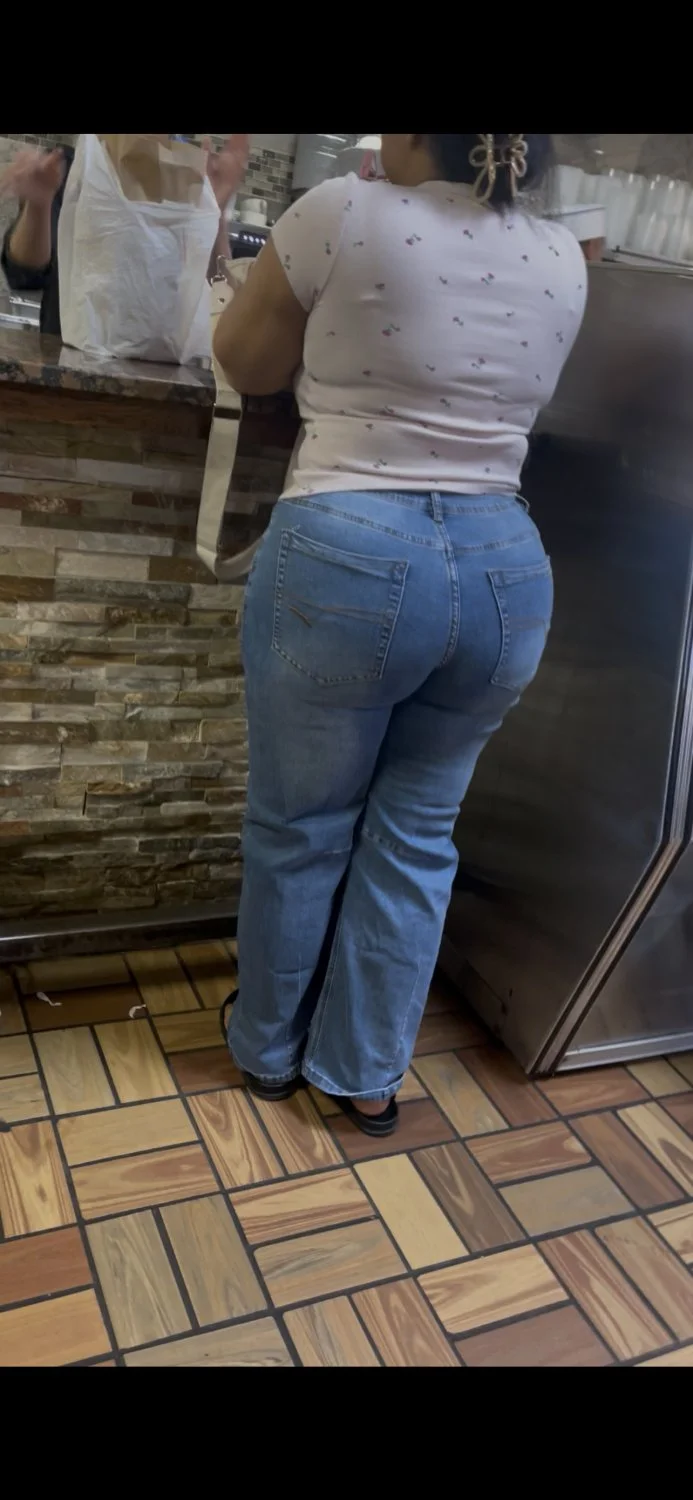 Dominican Milf image 3