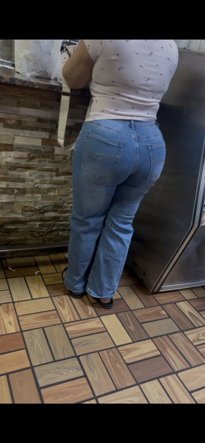 Dominican Milf image 6