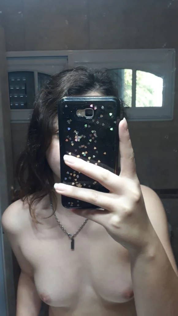 Cornudo entrega rica milf arg image 6