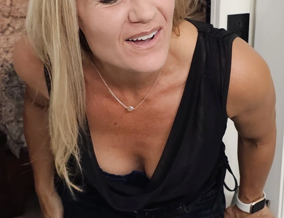 Sexy fit wife date night outfit, MILF image 18