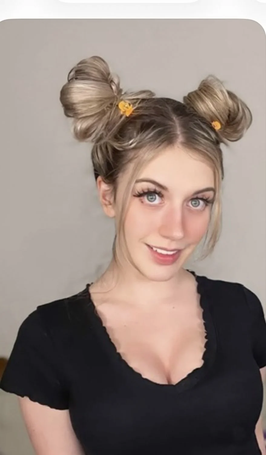 XGigglypuff Twitch streamer eye candy image 30