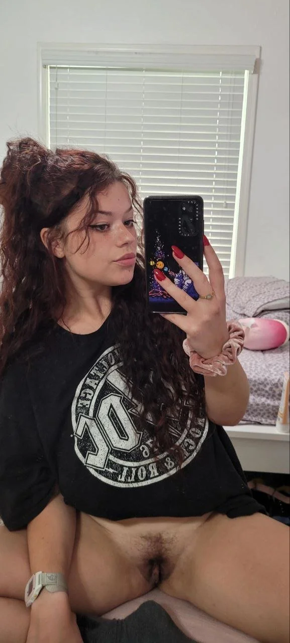 Caiu na net ruiva roqueia image 2