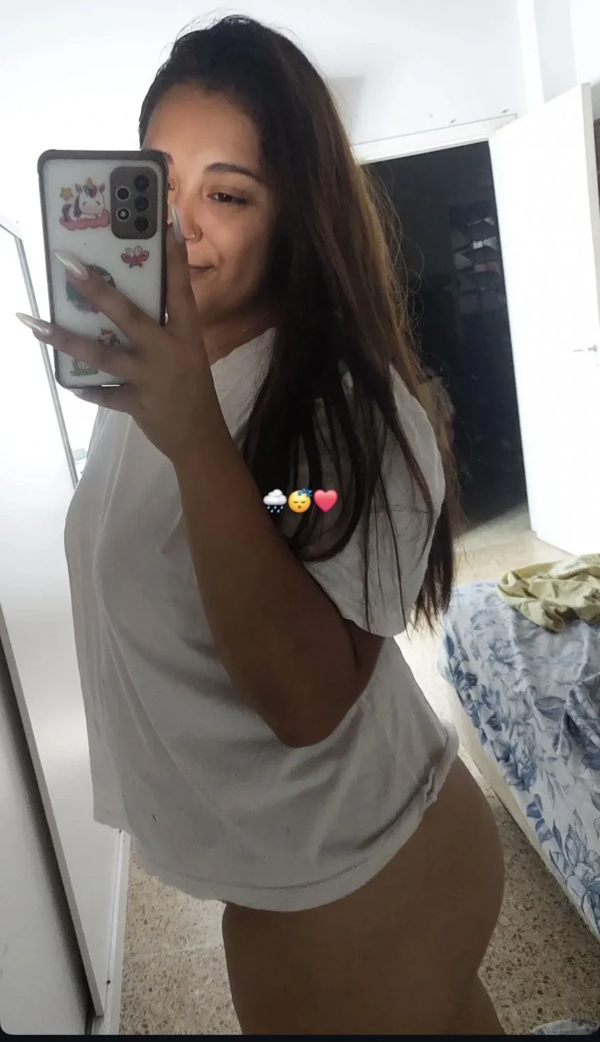 Ver ese video como gritaba y pedía la leche ver como crecieron las tetas a la amiga de mi hija Ludmi image 36