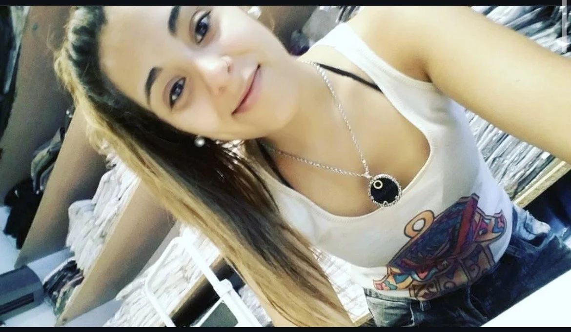 Ver ese video como gritaba y pedía la leche ver como crecieron las tetas a la amiga de mi hija Ludmi image 38