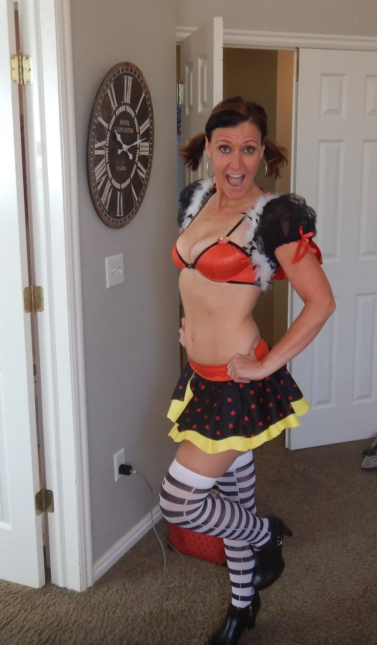 Mormon wife S for all to see and jerk to. image 6