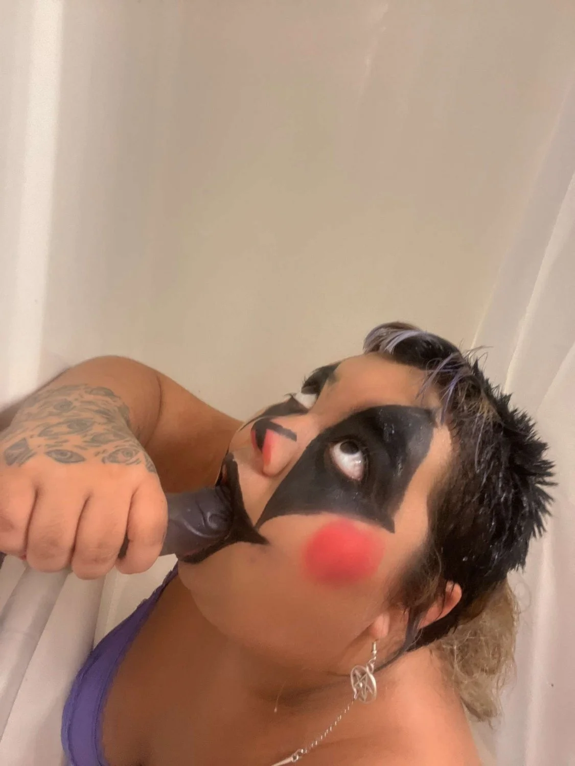 Snapchat this clown slut @slvttyholes image 2
