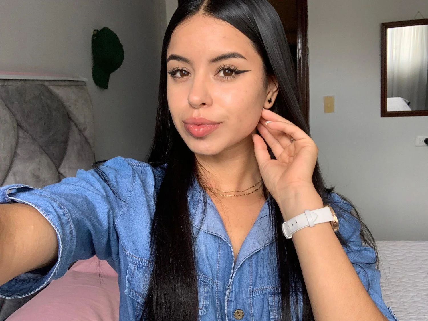 Beautiful Colombian Slut image 18