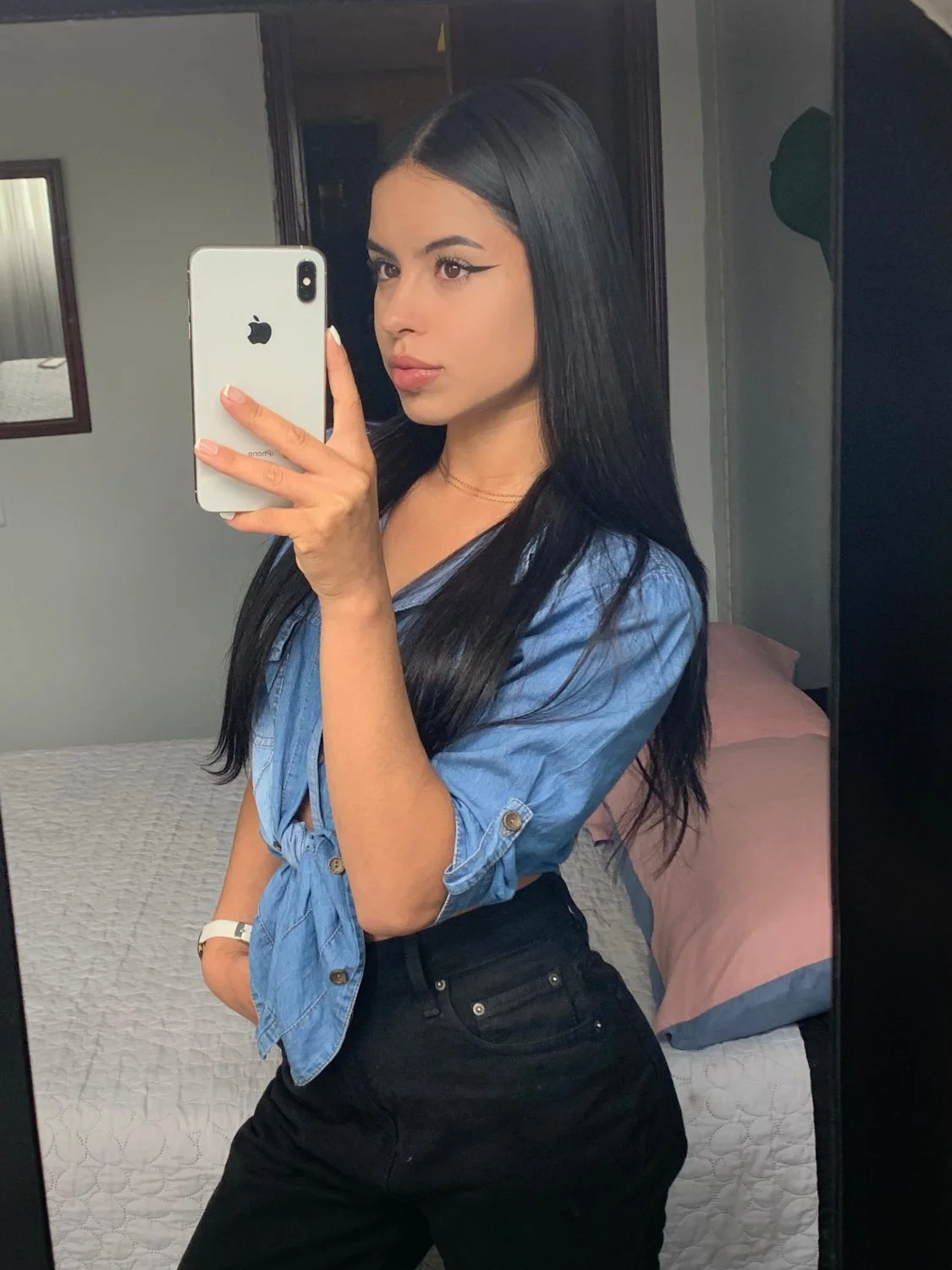 Beautiful Colombian Slut image 19