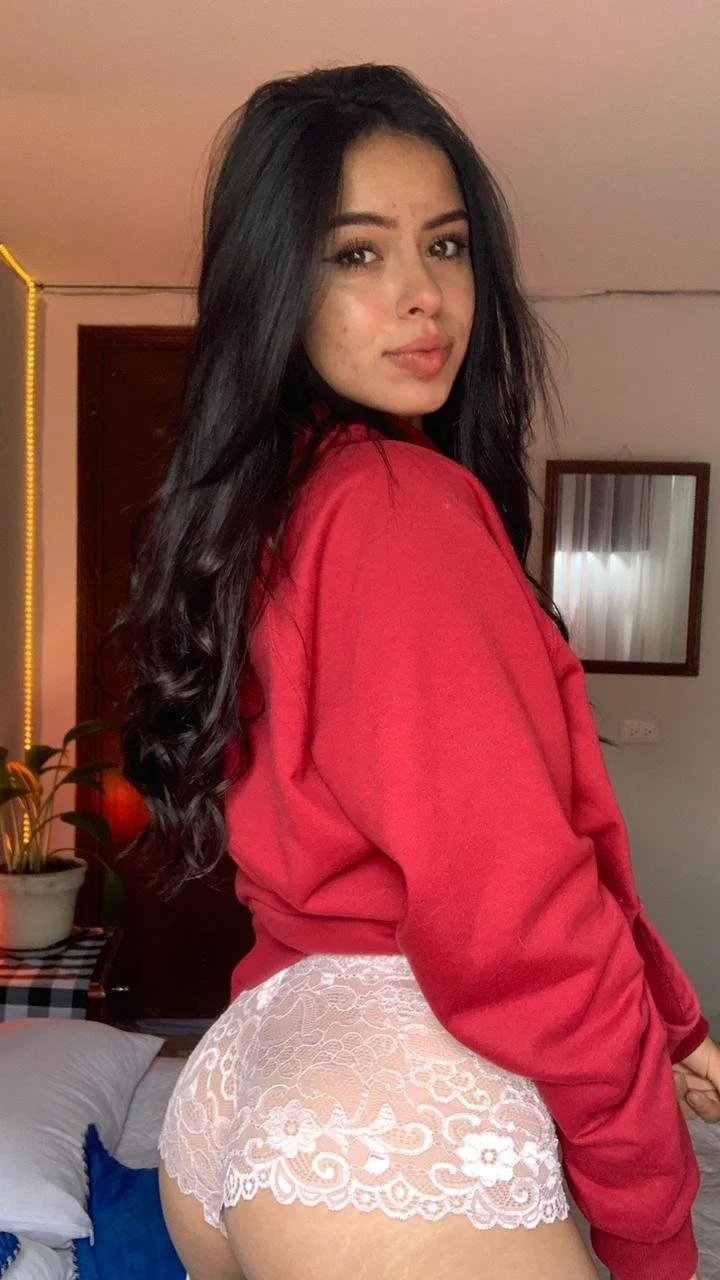 Beautiful Colombian Slut image 7