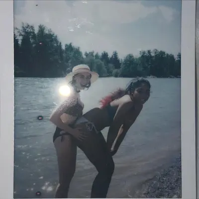 Insta thot 3mily and friends kik chrisswiftwater to to posted like them cover image