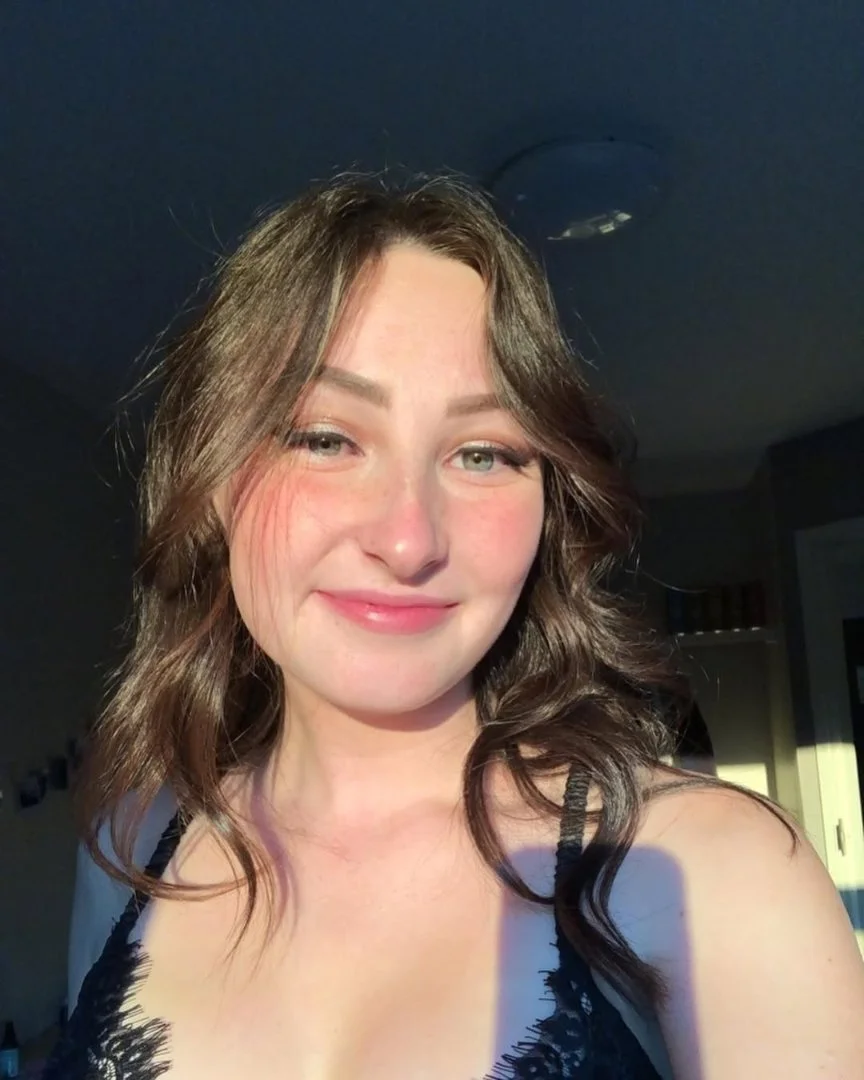 Insta thot 3mily and friends kik chrisswiftwater to to posted like them image 8