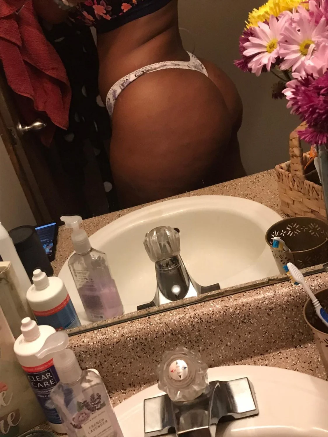 Big Boobs Auntie thick image 38