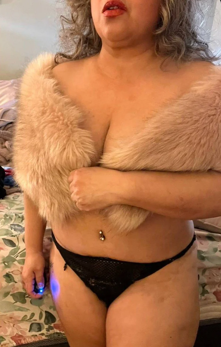 Nadia Gerwell Sexy Milf image 24